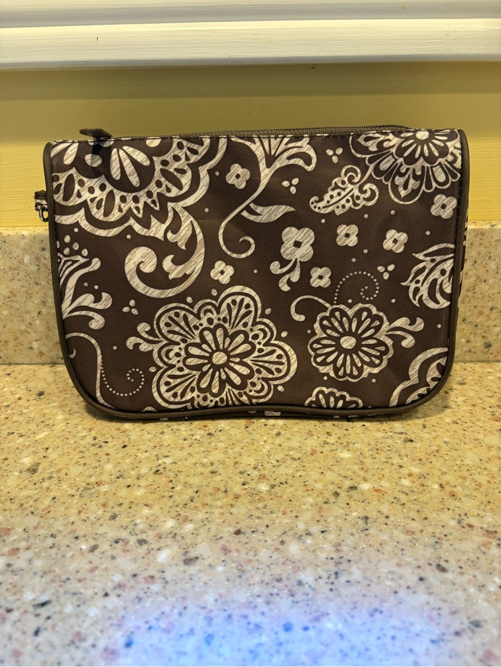 Thirty-One Gifts Cosmetic Travel Pouch in Woodblock Floral Print